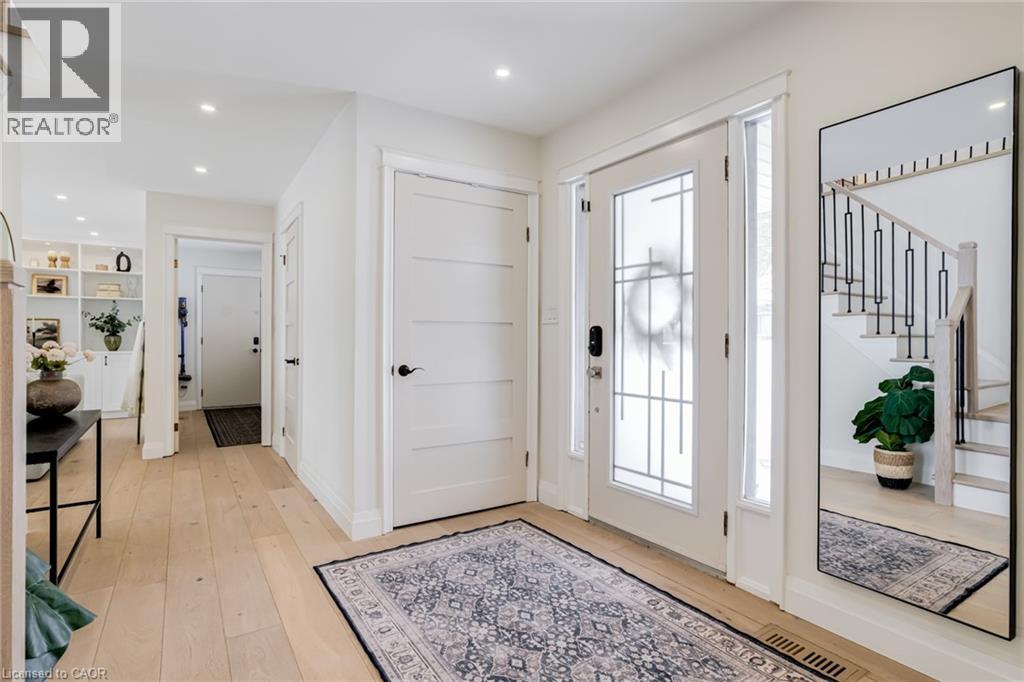 7 Carl Crescent, Waterdown, Ontario  L8B 0G5 - Photo 6 - 40804060