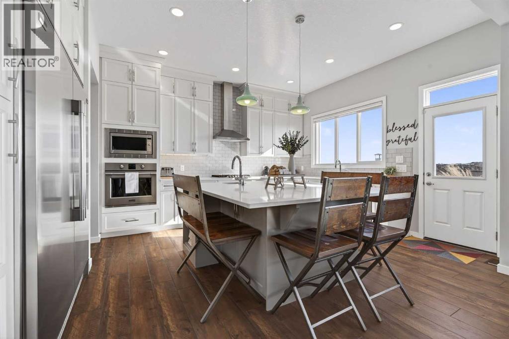 47 Mist Mountain Rise, Okotoks, Alberta  T1S 5R4 - Photo 13 - A2290739