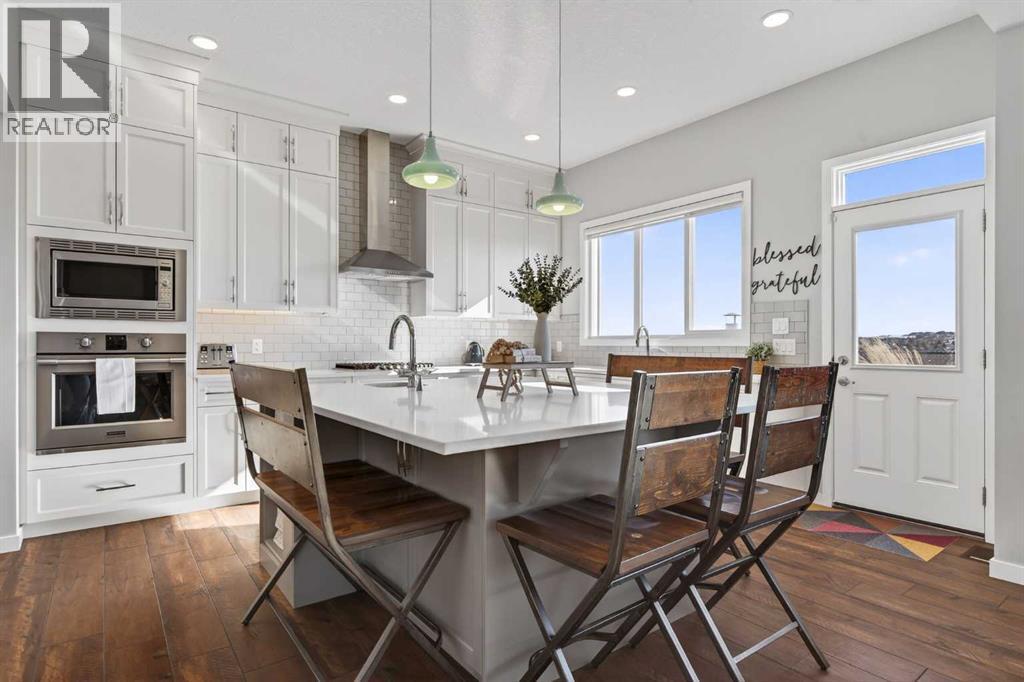 47 Mist Mountain Rise, Okotoks, Alberta  T1S 5R4 - Photo 14 - A2290739