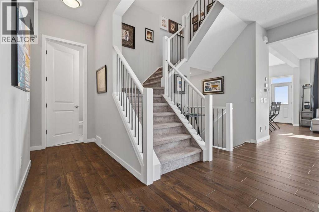 47 Mist Mountain Rise, Okotoks, Alberta  T1S 5R4 - Photo 26 - A2290739