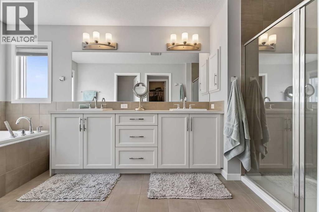 47 Mist Mountain Rise, Okotoks, Alberta  T1S 5R4 - Photo 31 - A2290739