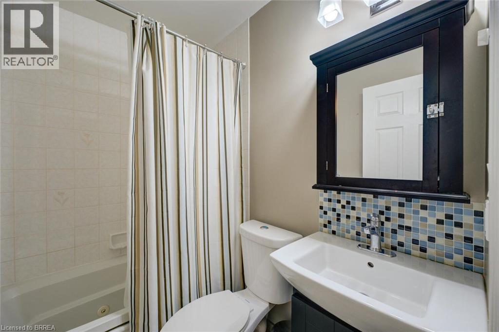 31 Coxwell Crescent, Brantford, Ontario  N3P 1P5 - Photo 27 - 40806429