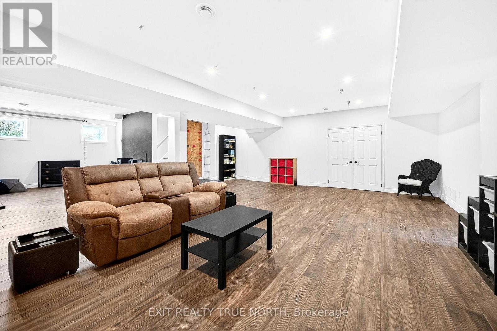 139 Rue Eric, Tiny, Ontario  L9M 0H1 - Photo 29 - S12920974