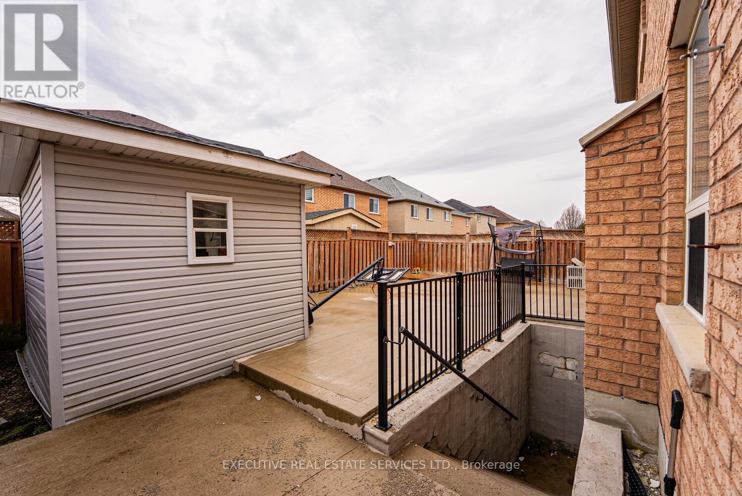 43 River Rock Crescent, Brampton, Ontario  L7A 2V2 - Photo 37 - W12928656