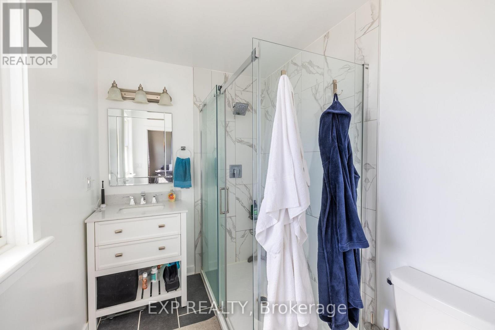 35 Withrow Avenue, Ottawa, Ontario  K2G 2H7 - Photo 24 - X12931098