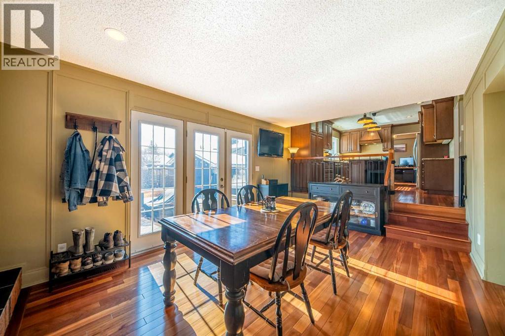 147 Midvalley Place Se, Calgary, Alberta  T2X 1K3 - Photo 16 - A2296545