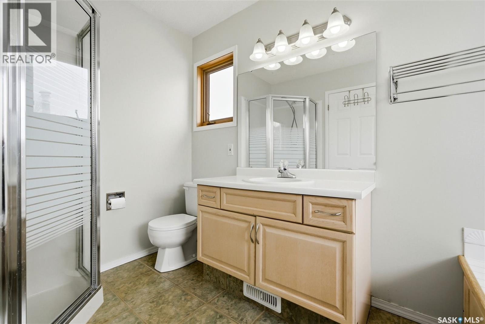 3808 Arbor Grove Drive, Regina, Saskatchewan  S4V 2S6 - Photo 25 - SK031425