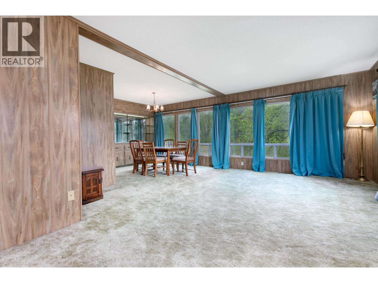 1691 Highway 99, Pemberton, British Columbia  V0N 2L0 - Photo 15 - R3104501