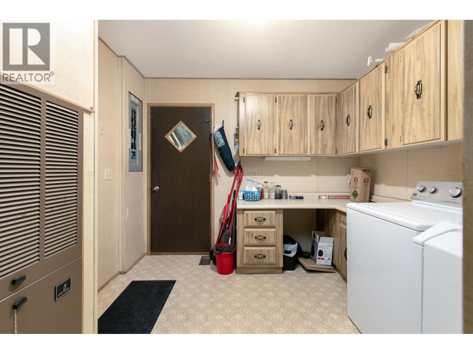 1691 Highway 99, Pemberton, British Columbia  V0N 2L0 - Photo 22 - R3104501