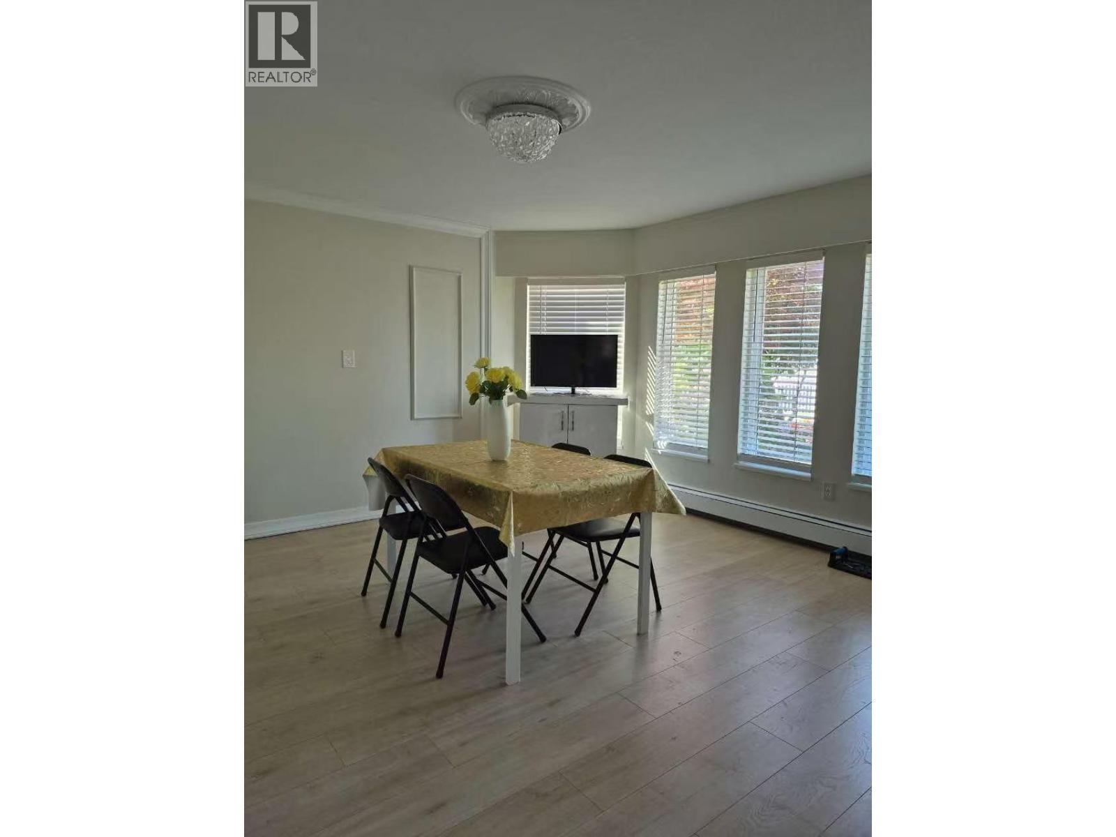 3850 Fir Street, Burnaby, British Columbia V5G 2A7 - Photo 6 - R3104504