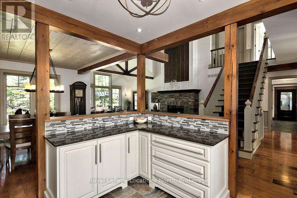 376 Sunset Boulevard, Blue Mountains, Ontario  N0H 2P0 - Photo 12 - X12931866