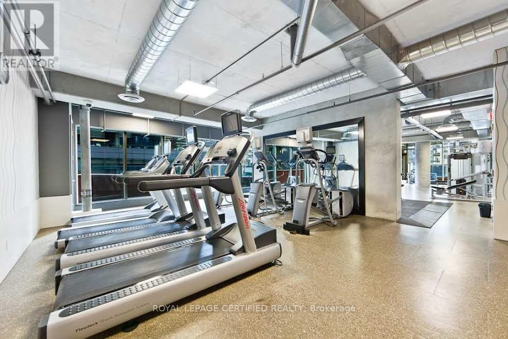 2111 - 21 Widmer Street, Toronto, Ontario  M5V 2E8 - Photo 13 - C12931820