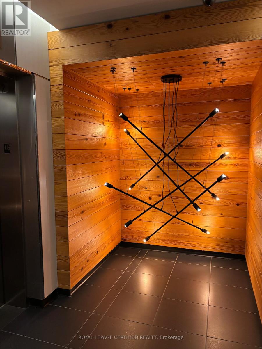 2111 - 21 Widmer Street, Toronto, Ontario  M5V 2E8 - Photo 17 - C12931820