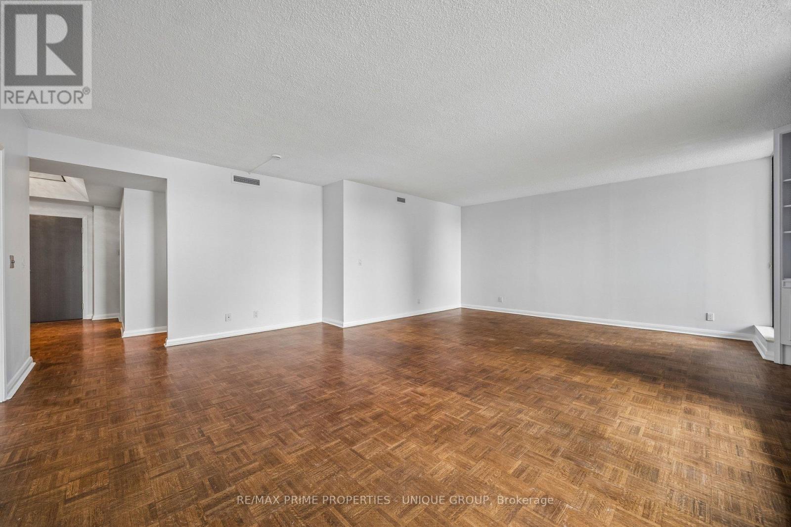 805 - 55 Prince Arthur Avenue, Toronto, Ontario  M5R 1B3 - Photo 10 - C12931826