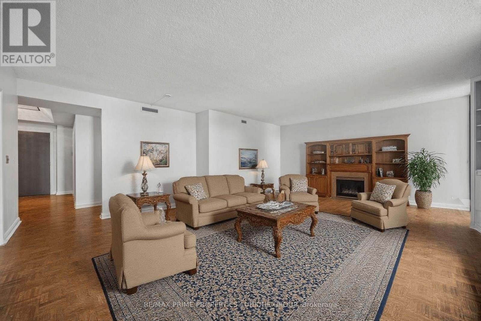 805 - 55 Prince Arthur Avenue, Toronto, Ontario  M5R 1B3 - Photo 11 - C12931826