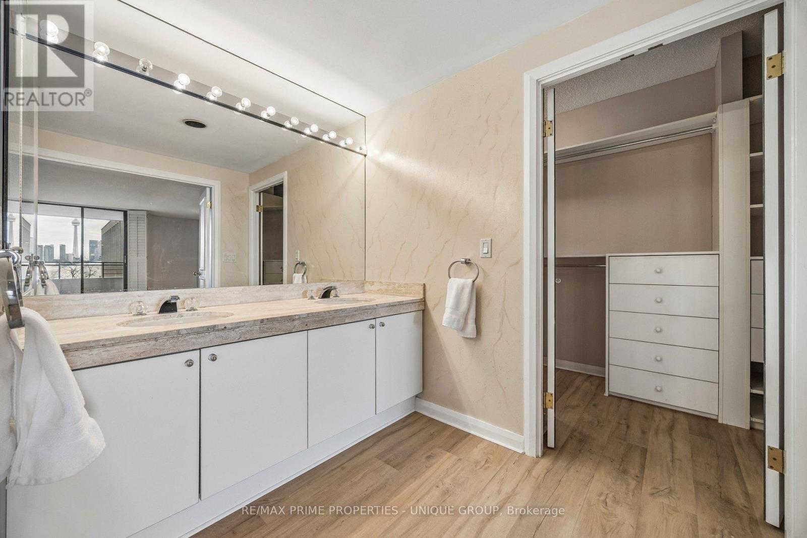 805 - 55 Prince Arthur Avenue, Toronto, Ontario  M5R 1B3 - Photo 27 - C12931826