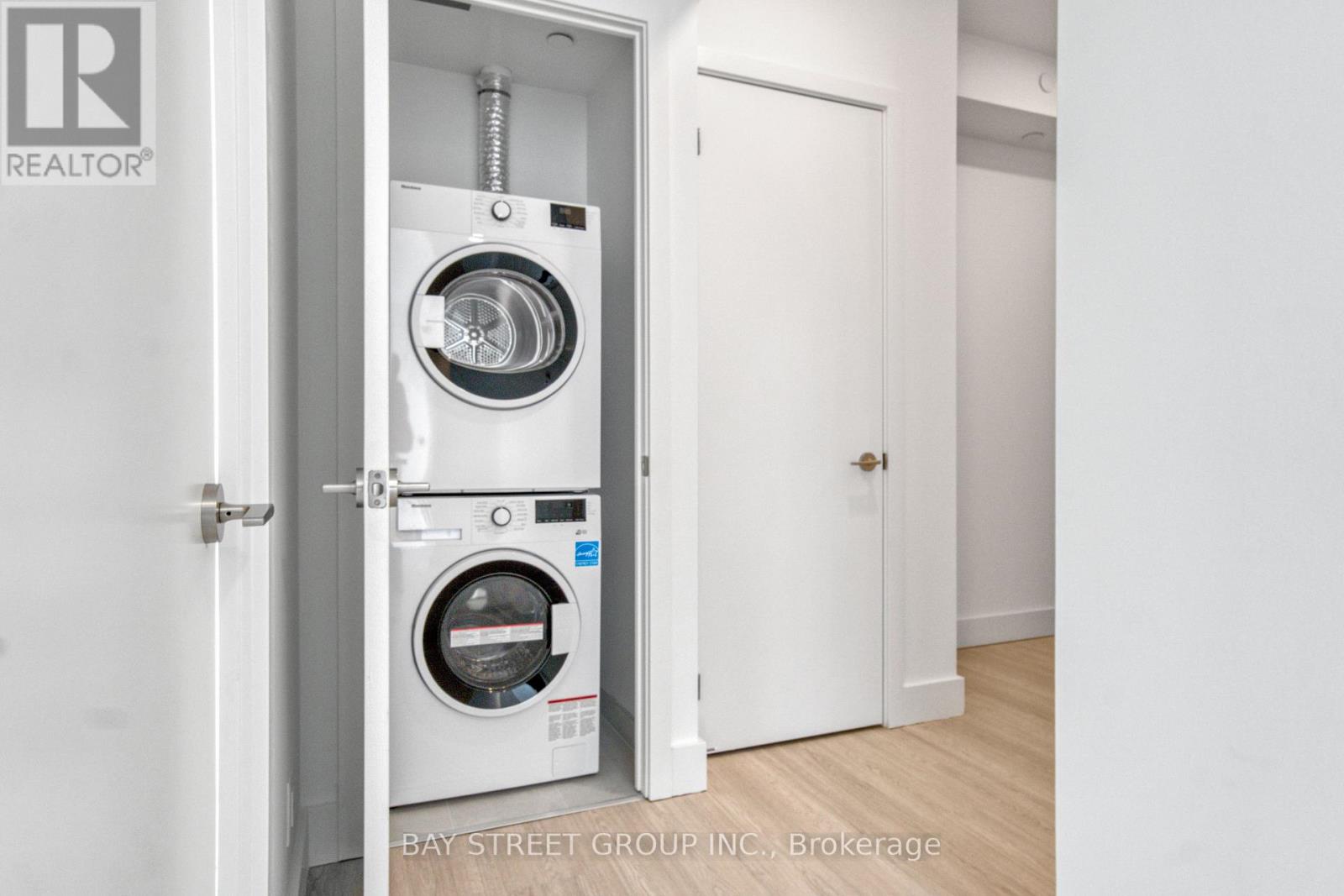 523 - 6 Greenbriar Rd Road, Toronto, Ontario  M2K 0H6 - Photo 21 - C12931850