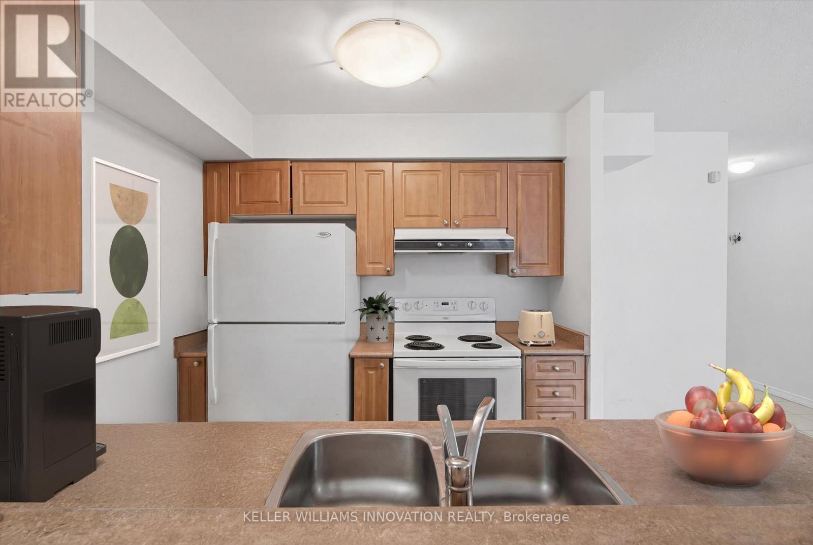 3560 Kingston Road, Toronto, Ontario  M1M 3X9 - Photo 8 - E12931868