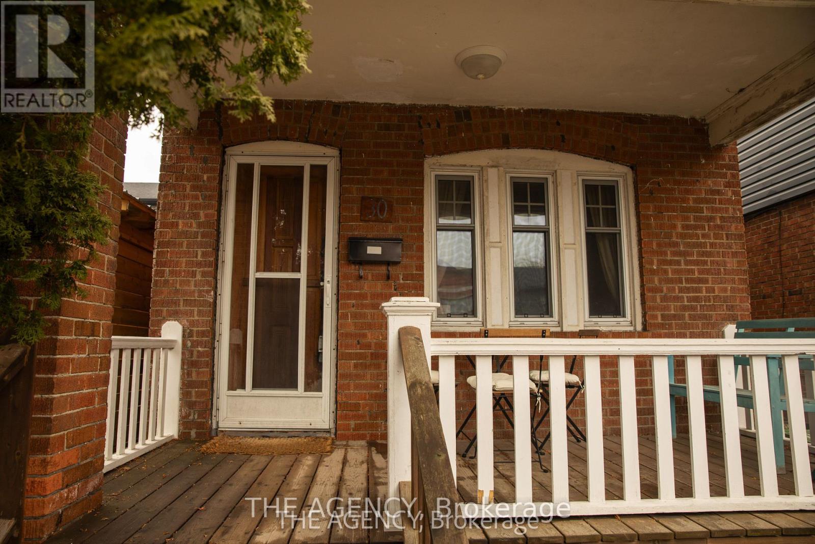 30 Falwyn Avenue, Toronto, Ontario  M6C 1K6 - Photo 3 - C12931792