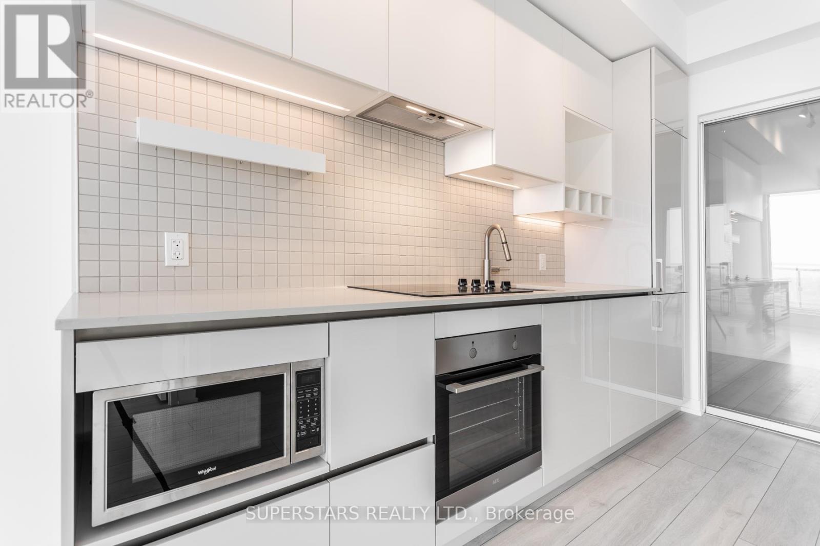 4505 - 5 Buttermill Avenue, Vaughan, Ontario  L4K 0J5 - Photo 10 - N12931860