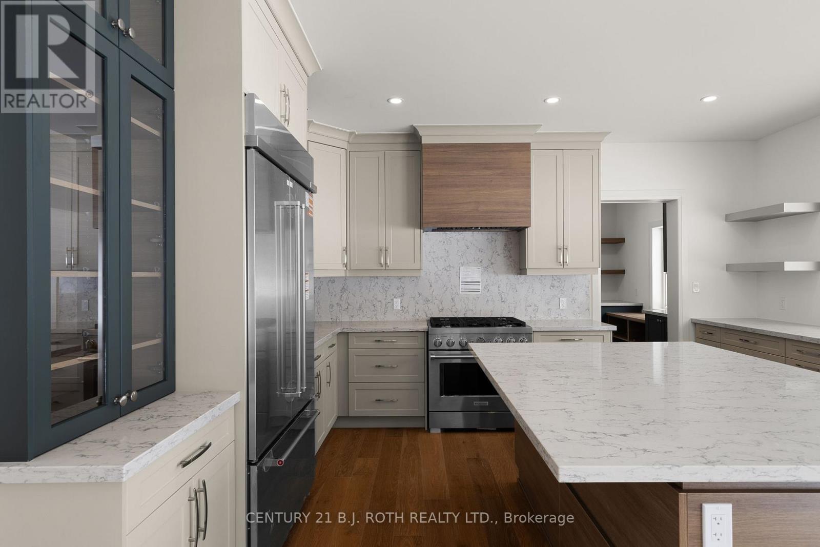 4 Friesian Court, Oro-Medonte, Ontario  L0K 1E0 - Photo 14 - S12931840