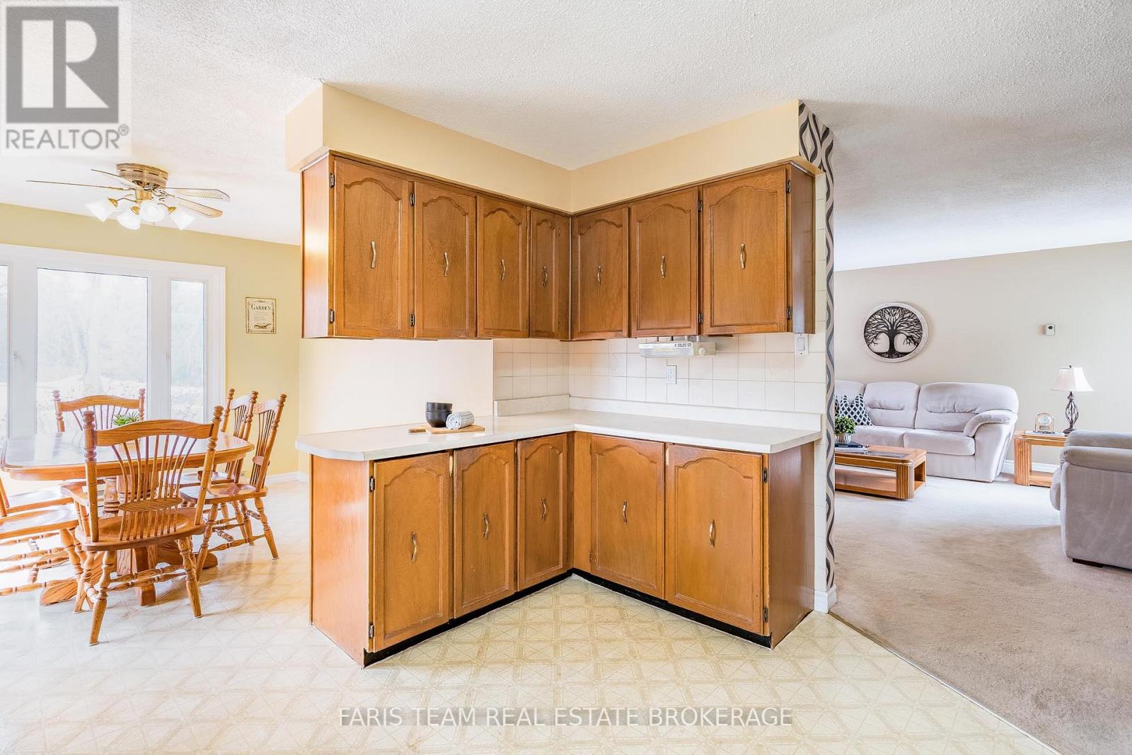 10 William Street, Oro-Medonte (Shanty Bay), Ontario  L0L 2L0 - Photo 10 - S12931848