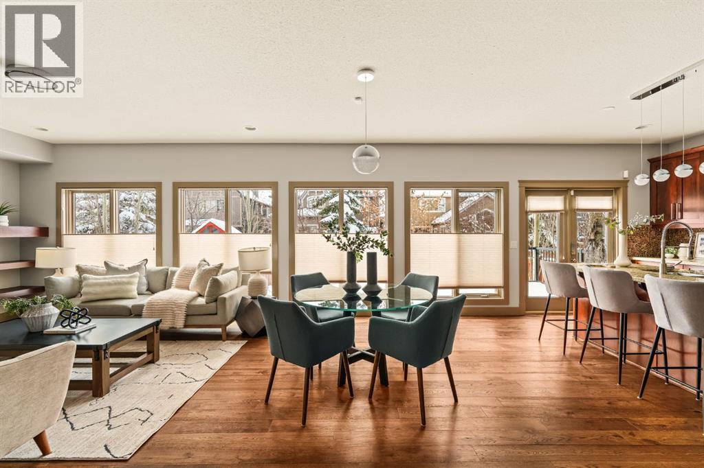 7 Westpoint Place Sw, Calgary, Alberta  T3H 5W5 - Photo 2 - A2296836