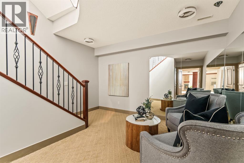 7 Westpoint Place Sw, Calgary, Alberta  T3H 5W5 - Photo 31 - A2296836