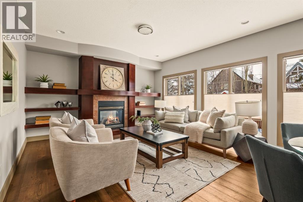 7 Westpoint Place Sw, Calgary, Alberta  T3H 5W5 - Photo 3 - A2296836