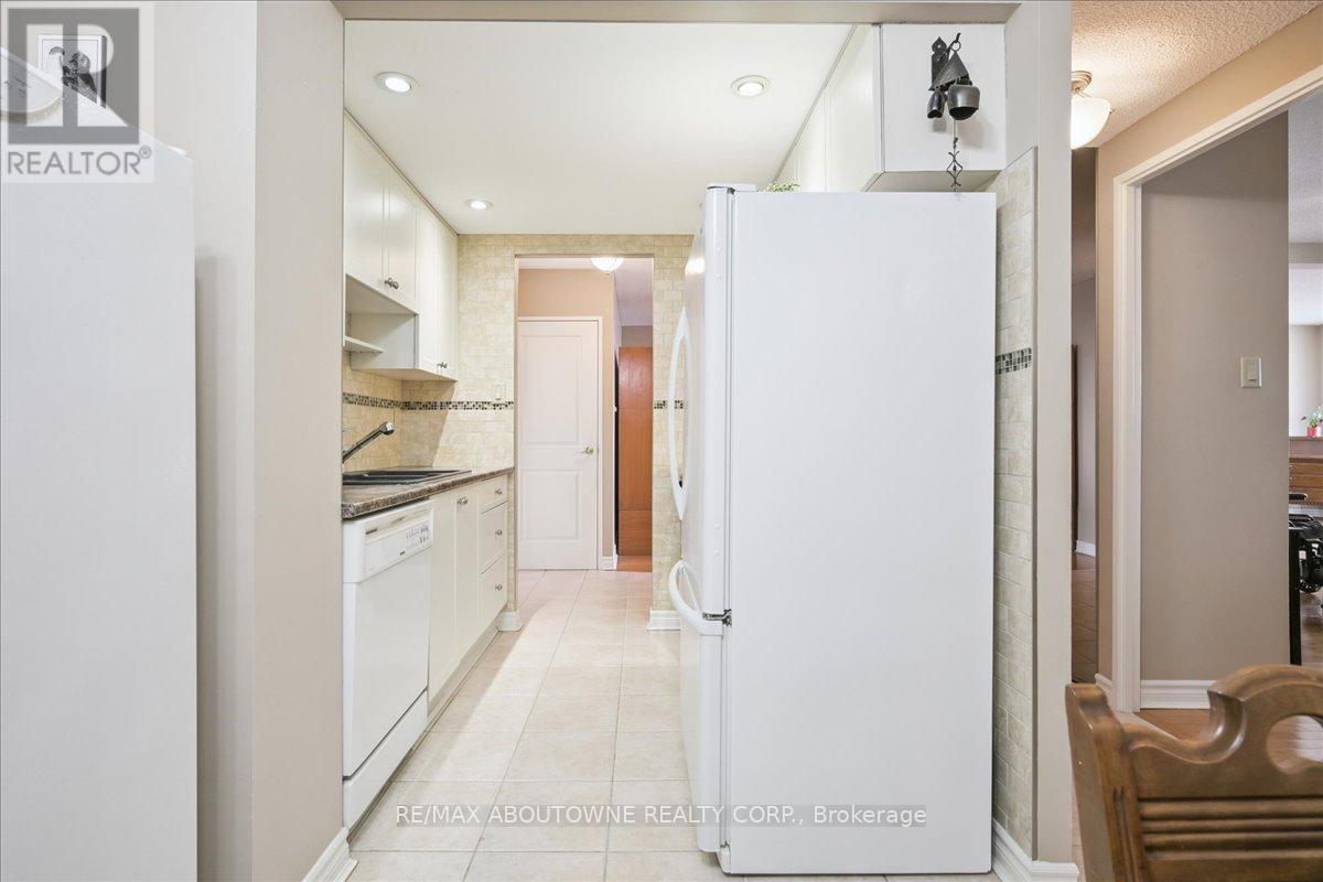 1801 - 299 Mill Road, Toronto, Ontario  M9C 4V9 - Photo 19 - W12931810