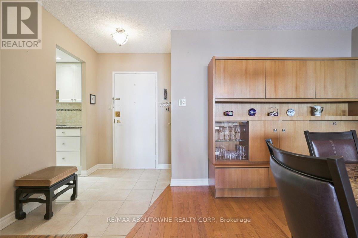 1801 - 299 Mill Road, Toronto, Ontario  M9C 4V9 - Photo 5 - W12931810