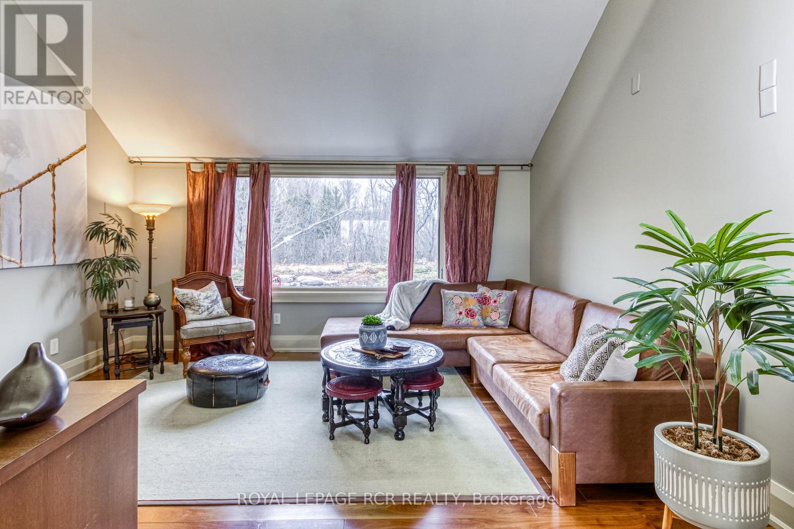 15995 Humber Station Road, Caledon, Ontario  L7E 3A3 - Photo 10 - W12931836