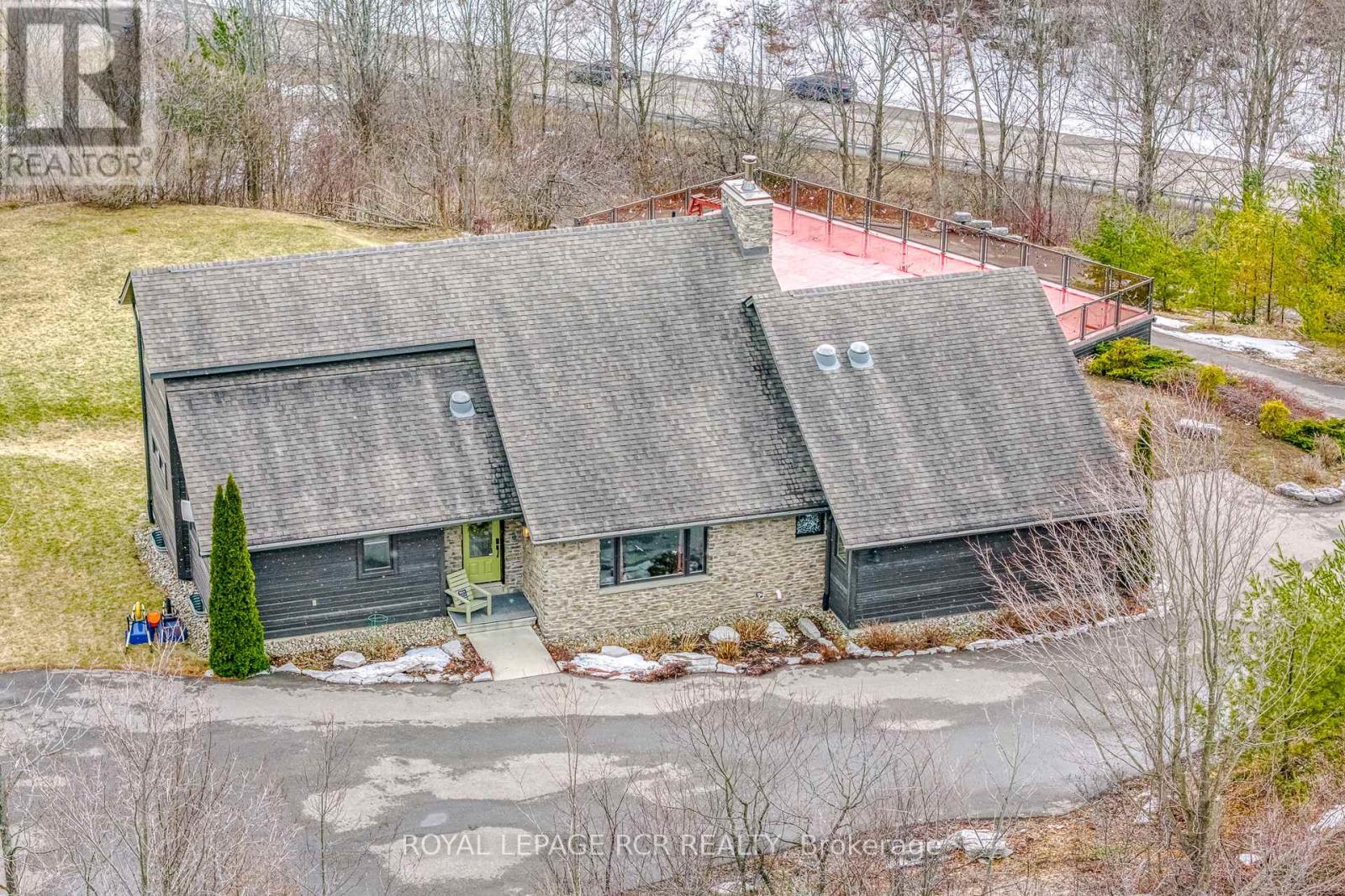 15995 Humber Station Road, Caledon, Ontario  L7E 3A3 - Photo 2 - W12931836