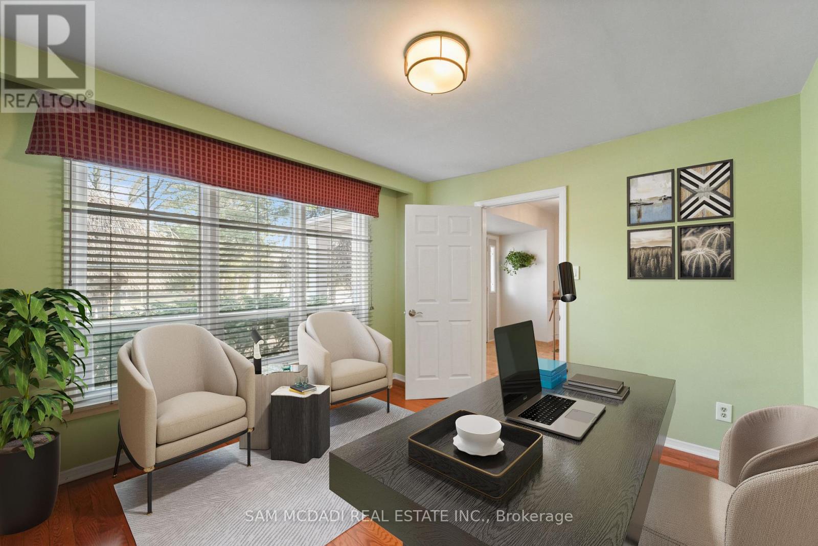 2032 Shannon Drive, Mississauga (Sheridan), Ontario  L5H 3W3 - Photo 21 - W12931838