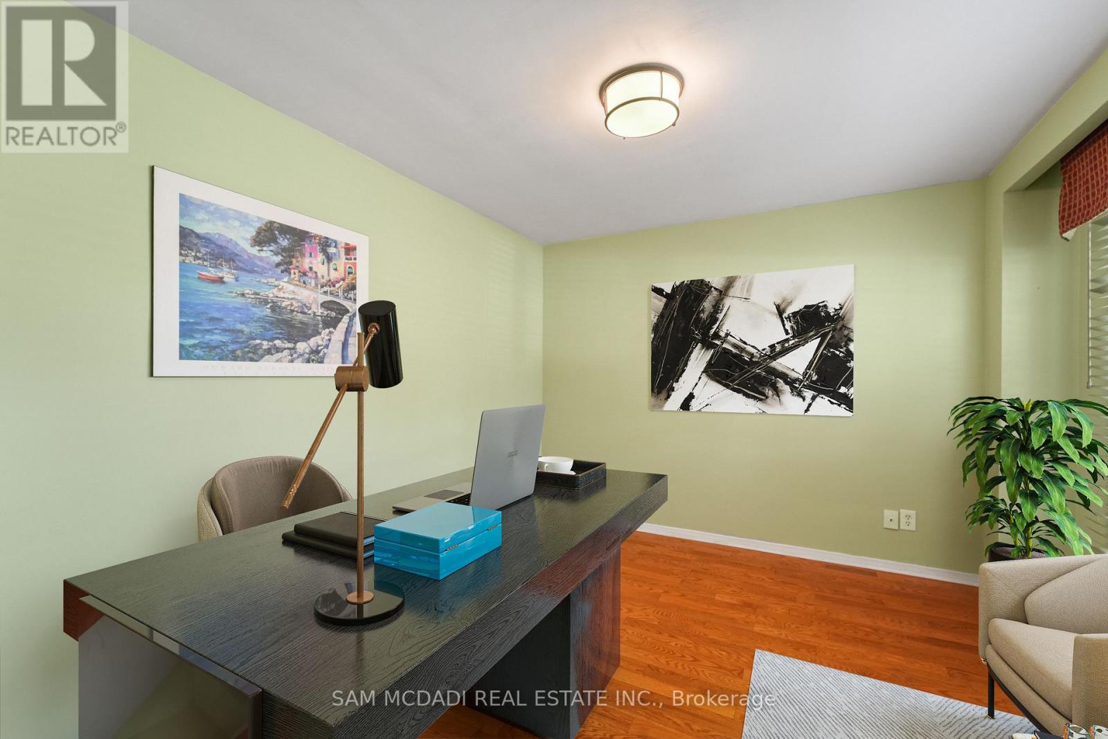 2032 Shannon Drive, Mississauga (Sheridan), Ontario  L5H 3W3 - Photo 22 - W12931838