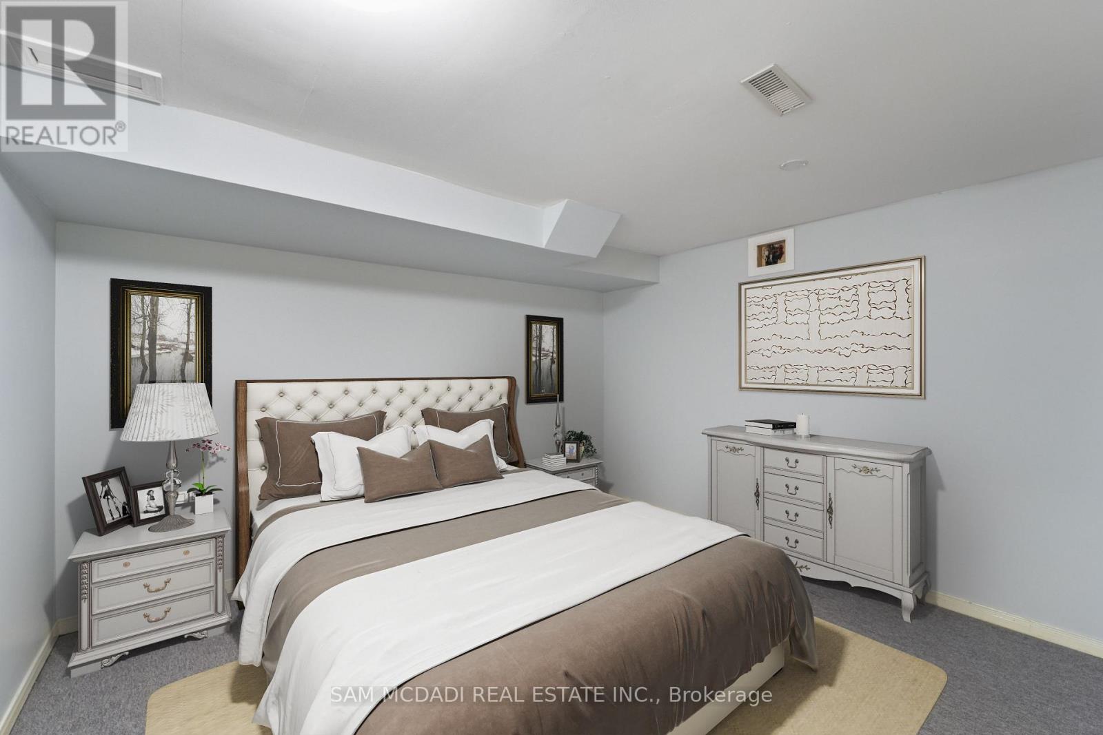 2032 Shannon Drive, Mississauga (Sheridan), Ontario  L5H 3W3 - Photo 42 - W12931838