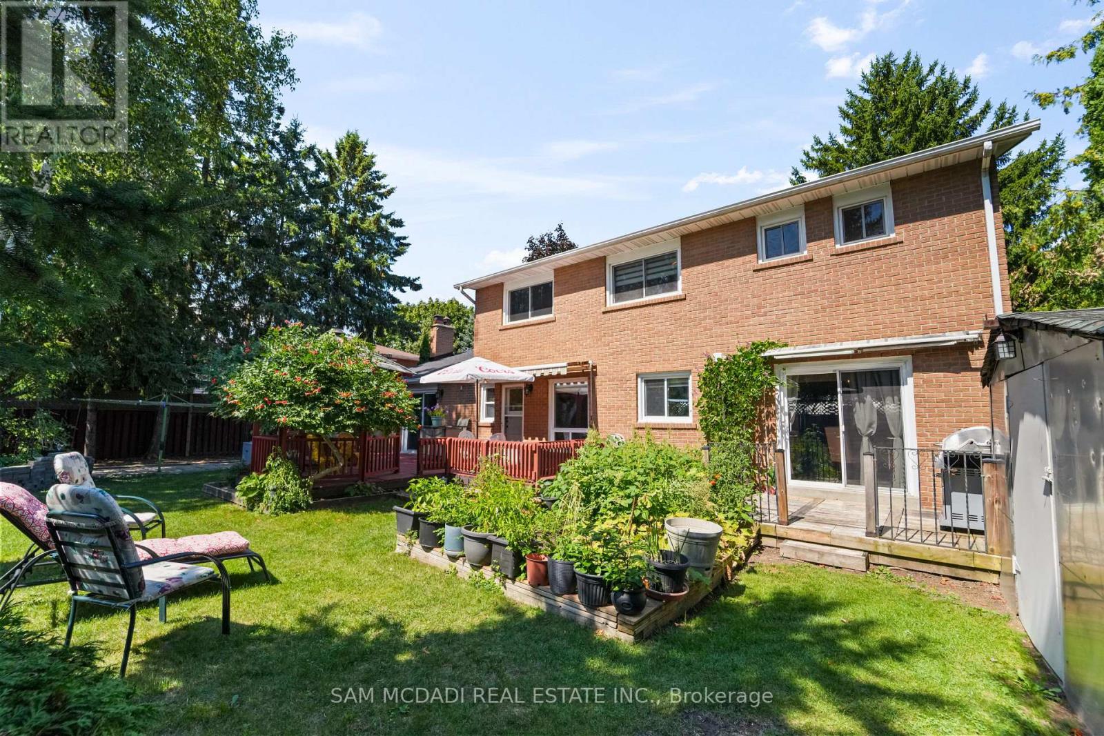 2032 Shannon Drive, Mississauga (Sheridan), Ontario  L5H 3W3 - Photo 48 - W12931838