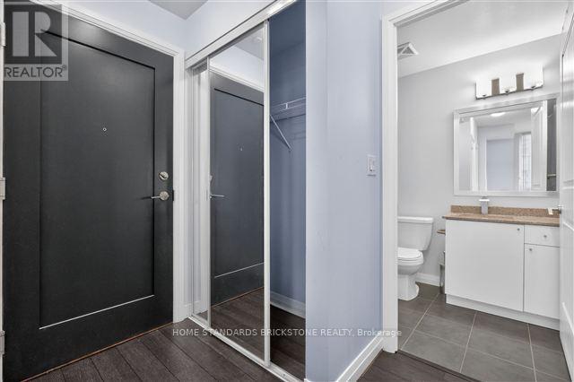 1709 - 5025 Four Springs Avenue, Mississauga, Ontario  L5R 0E4 - Photo 9 - W12931846