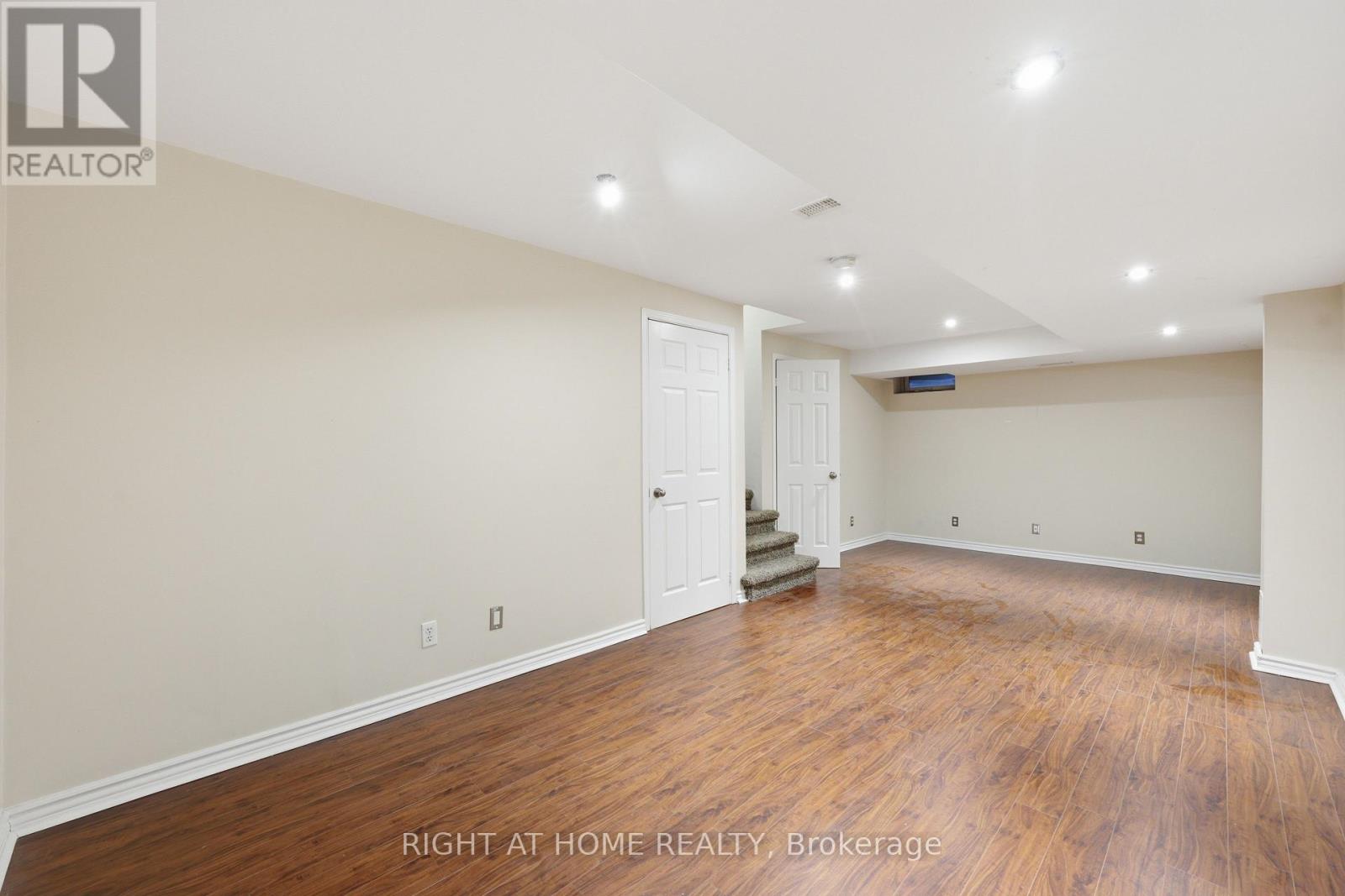 111 Gollins Drive, Milton (De Dempsey), Ontario  L9T 6J9 - Photo 31 - W12931858