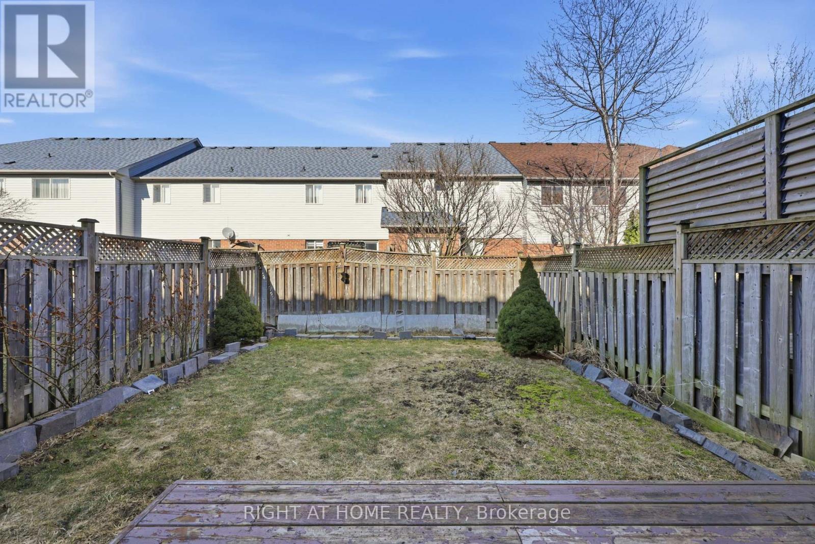 111 Gollins Drive, Milton (De Dempsey), Ontario  L9T 6J9 - Photo 35 - W12931858