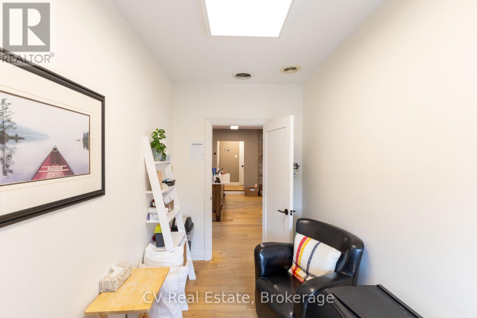 10 Brunel Road, Huntsville, Ontario  P1H 2A9 - Photo 20 - X12861936