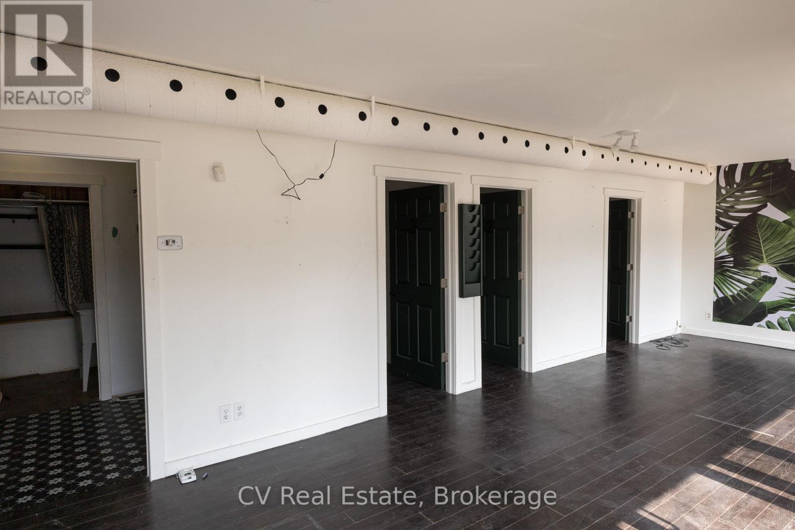 10 Brunel Road, Huntsville, Ontario  P1H 2A9 - Photo 25 - X12861936