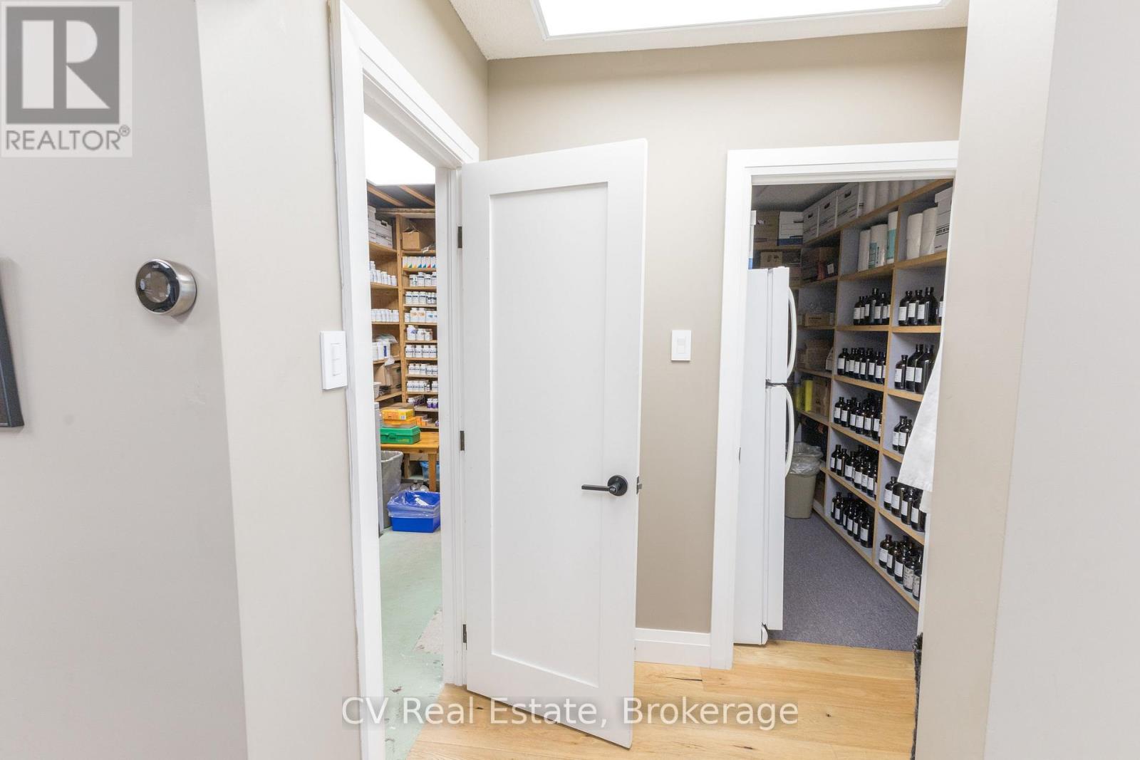 10 Brunel Road, Huntsville, Ontario  P1H 2A9 - Photo 9 - X12861936