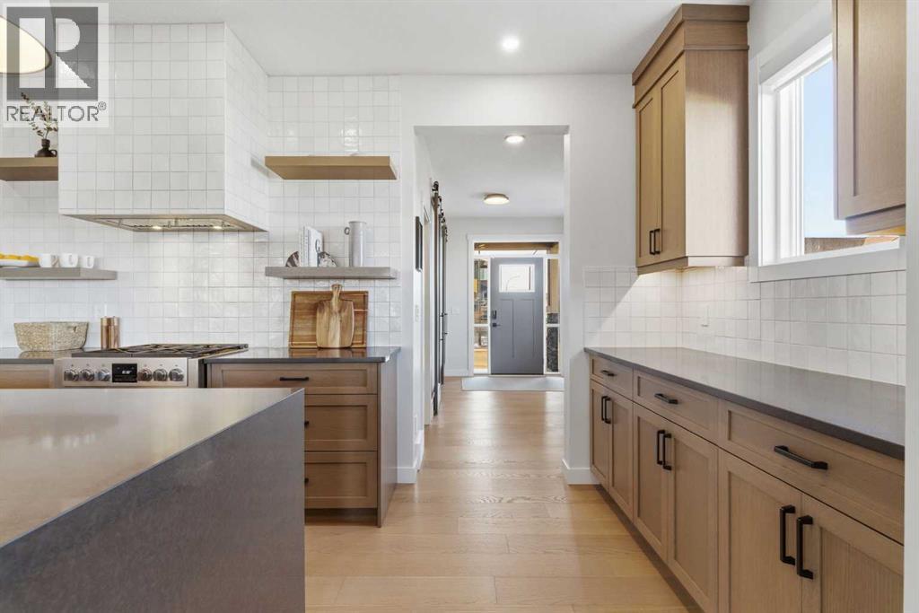 42 Creekside Avenue SW, Calgary, Alberta  T2X 4A9 - Photo 18 - A2285114