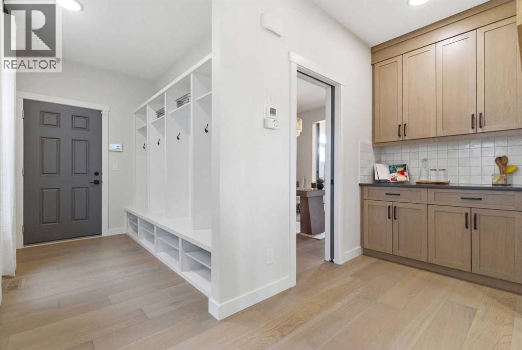 42 Creekside Avenue SW, Calgary, Alberta  T2X 4A9 - Photo 20 - A2285114