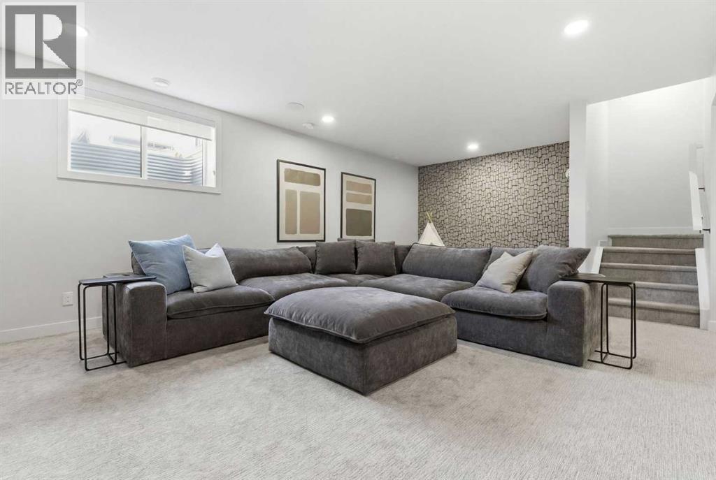 42 Creekside Avenue SW, Calgary, Alberta  T2X 4A9 - Photo 44 - A2285114