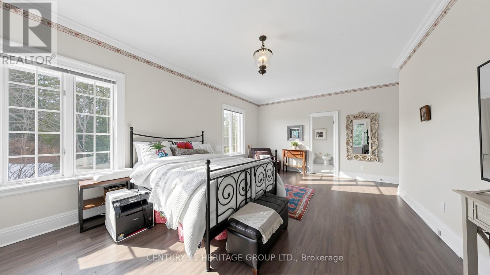 21455 Warden Avenue, East Gwillimbury, Ontario  L0G 1R0 - Photo 27 - N12910654