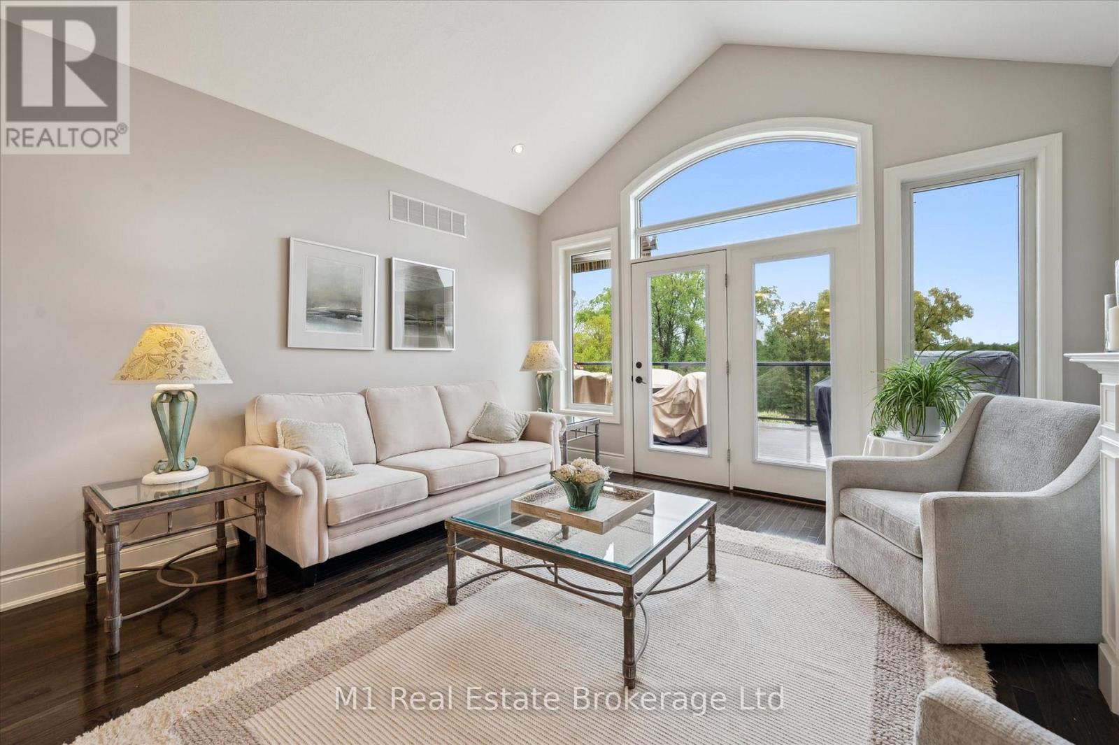 94 Aberfoyle Mill Crescent, Puslinch, Ontario  N1H 6H9 - Photo 7 - X12931908