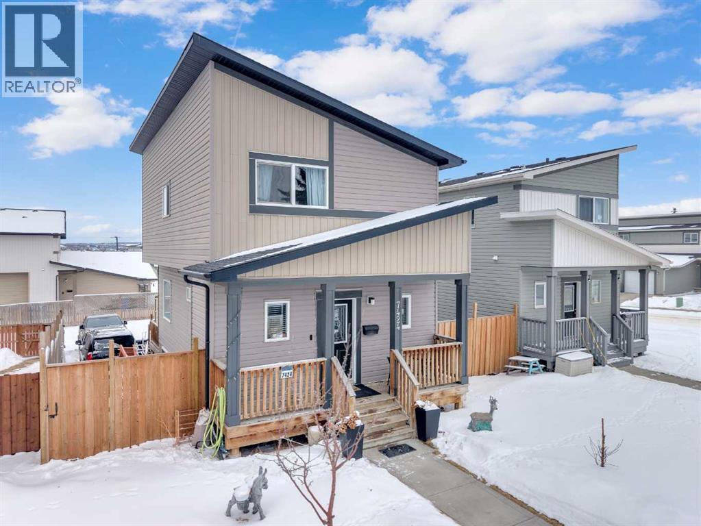 7424 59 Avenue, Red Deer, Alberta  T4P 3P8 - Photo 2 - A2292679