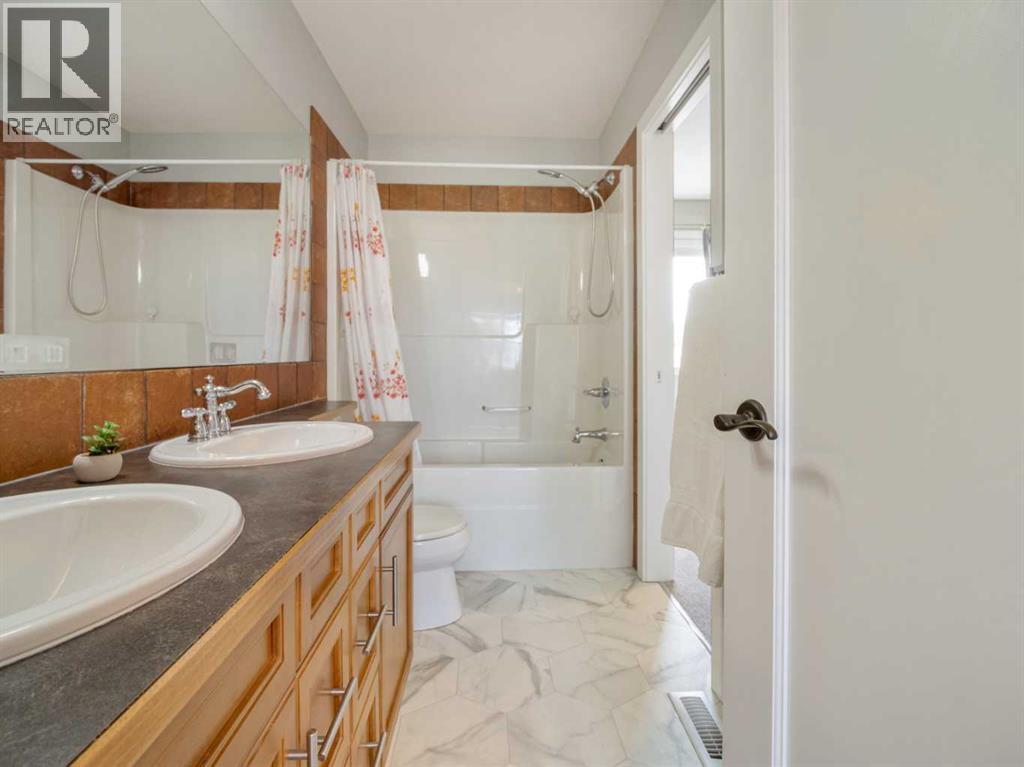 150 Fairmont Boulevard S, Lethbridge, Alberta  T1K 7R5 - Photo 36 - A2296290